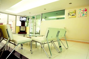 Meesook Residence