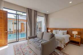 Lespalm Taraburi Pool Villa