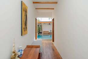 Lespalm Taraburi Pool Villa
