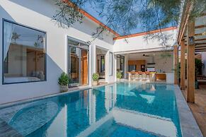 Lespalm Taraburi Pool Villa