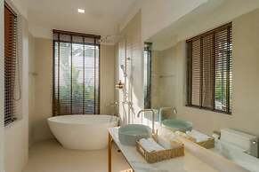 Lespalm Taraburi Pool Villa
