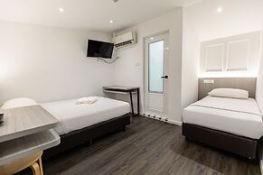 Philip Hotel