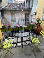 Lecco Center House