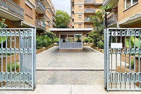 New In Rome Little Candy Apt In Vatican