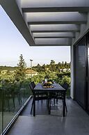 Dionisos Luxury Suites
