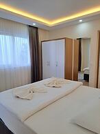 Ada Apart & Hotel