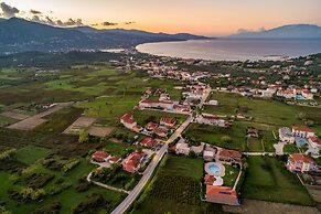 Diogenis House