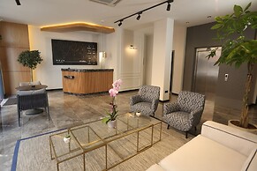 Moja City Hotel