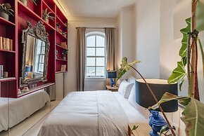 Gumruk Otel Urla