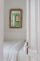 Gumruk Otel Urla