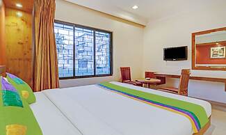 Treebo Suraksha Inn