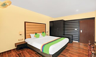 Treebo Doha King, 1.2 Km To Madikeri Fort