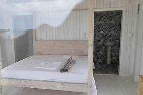 Comfortable 1-bed Cottage in Codrington Barbuda