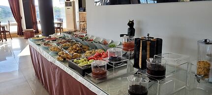 Hera City Hotel