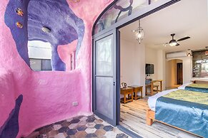 Dory Hostel