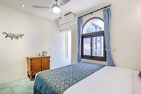 Dory Hostel