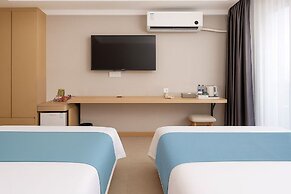 Ark Hotel