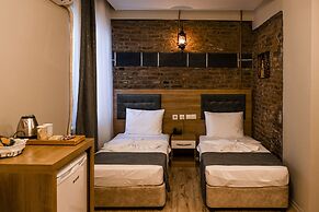 HASUNİ TAŞ HOTEL