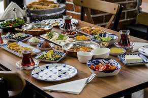 HASUNİ TAŞ HOTEL