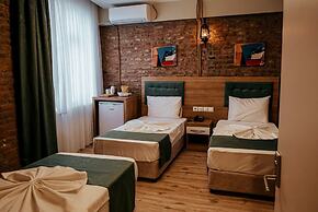 HASUNİ TAŞ HOTEL