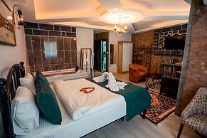 HASUNİ TAŞ HOTEL