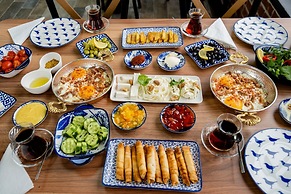HASUNİ TAŞ HOTEL
