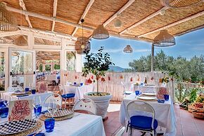 Blue-wave Experience Resort