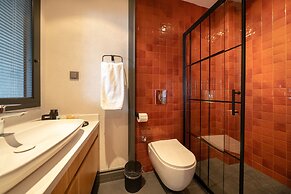 Reddoors Suites Sea View