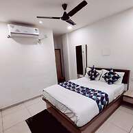 Hotel Mansarovar