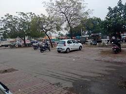 Hotel Mansarovar