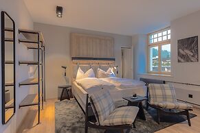 ALPINE INN Davos