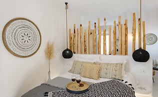 Naxos Earth Suites