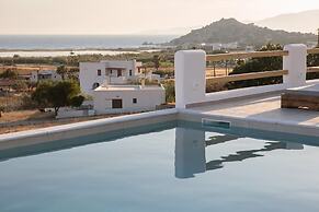 Naxos Earth Suites