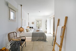 Naxos Earth Suites