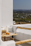 Naxos Earth Suites