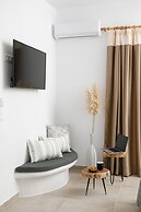 Naxos Earth Suites