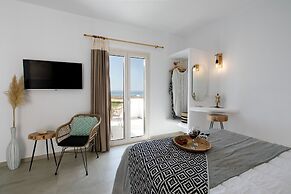 Naxos Earth Suites
