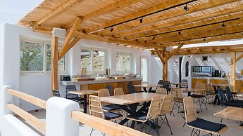 Naxos Earth Suites