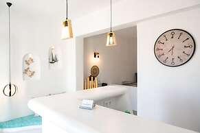 Naxos Earth Suites