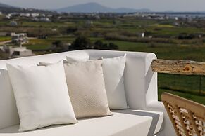 Naxos Earth Suites