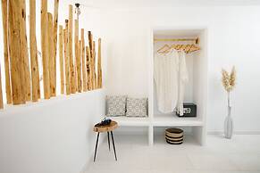 Naxos Earth Suites