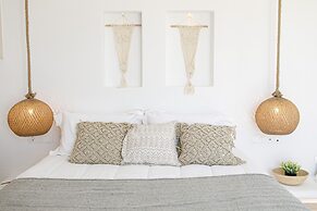 Naxos Earth Suites