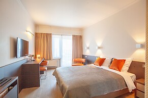 Hotel Monaco Zeebrugge Beach