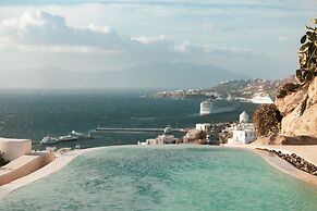 Lovia Mykonos