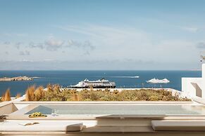 Lovia Mykonos