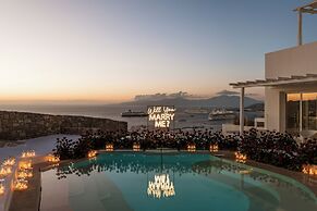 Lovia Mykonos