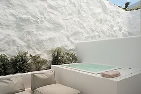 Lovia Mykonos
