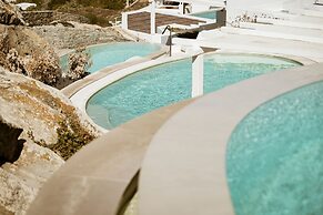 Lovia Mykonos