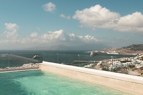 Lovia Mykonos