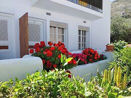Katerina Apartments
